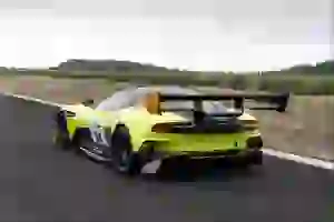 Aston Martin Vulcan AMR Pro - 7