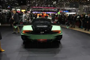 Aston Martin Vulcan - Salone di Ginevra 2015