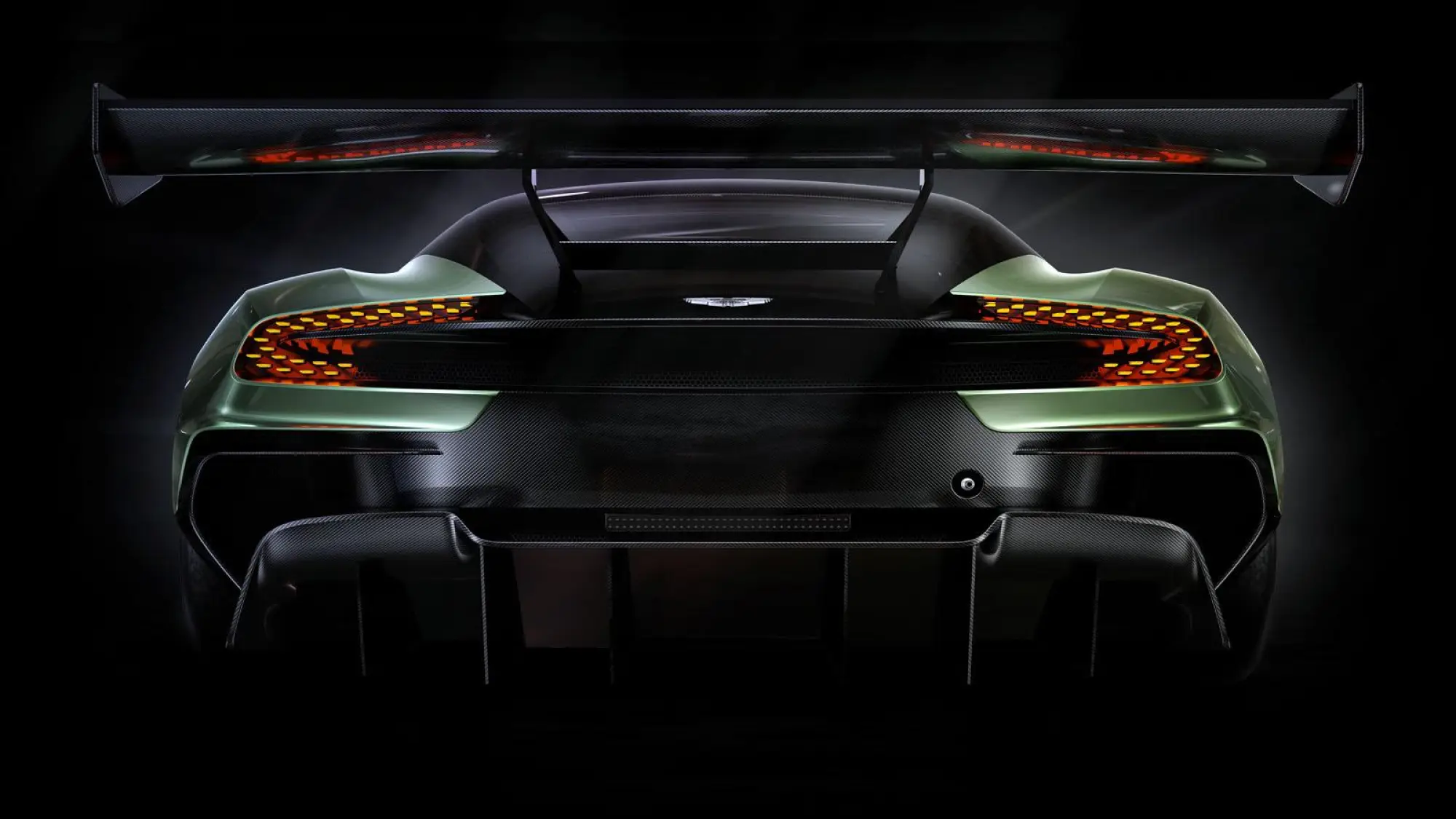 Aston Martin Vulcan  - 9