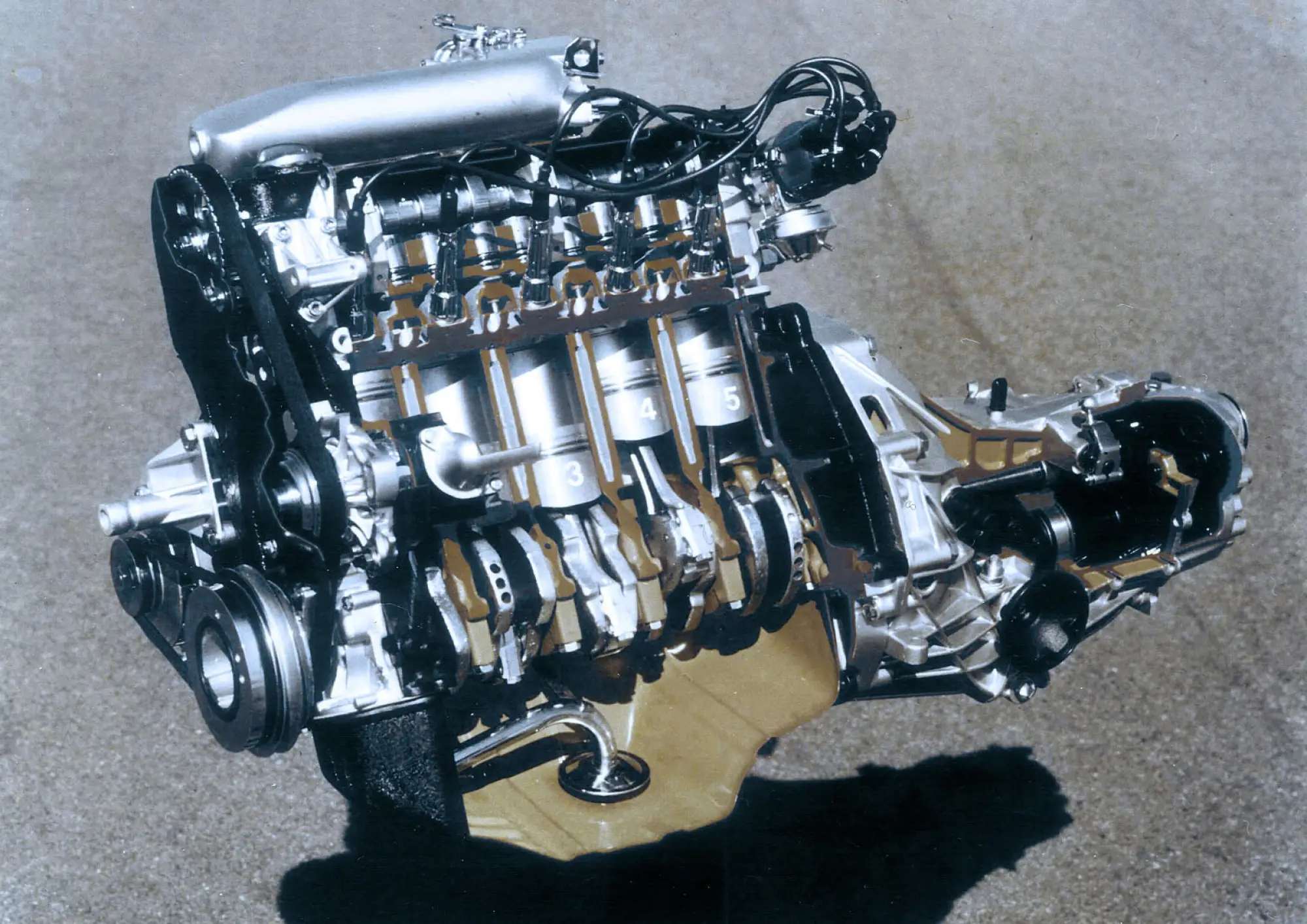 Audi - 40° anniversario del 5 cilindri - 1