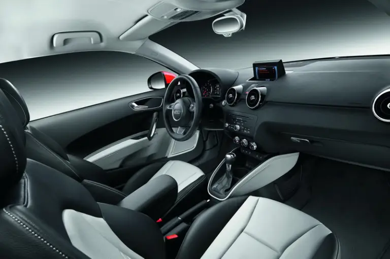 Audi A1 2011 - 10