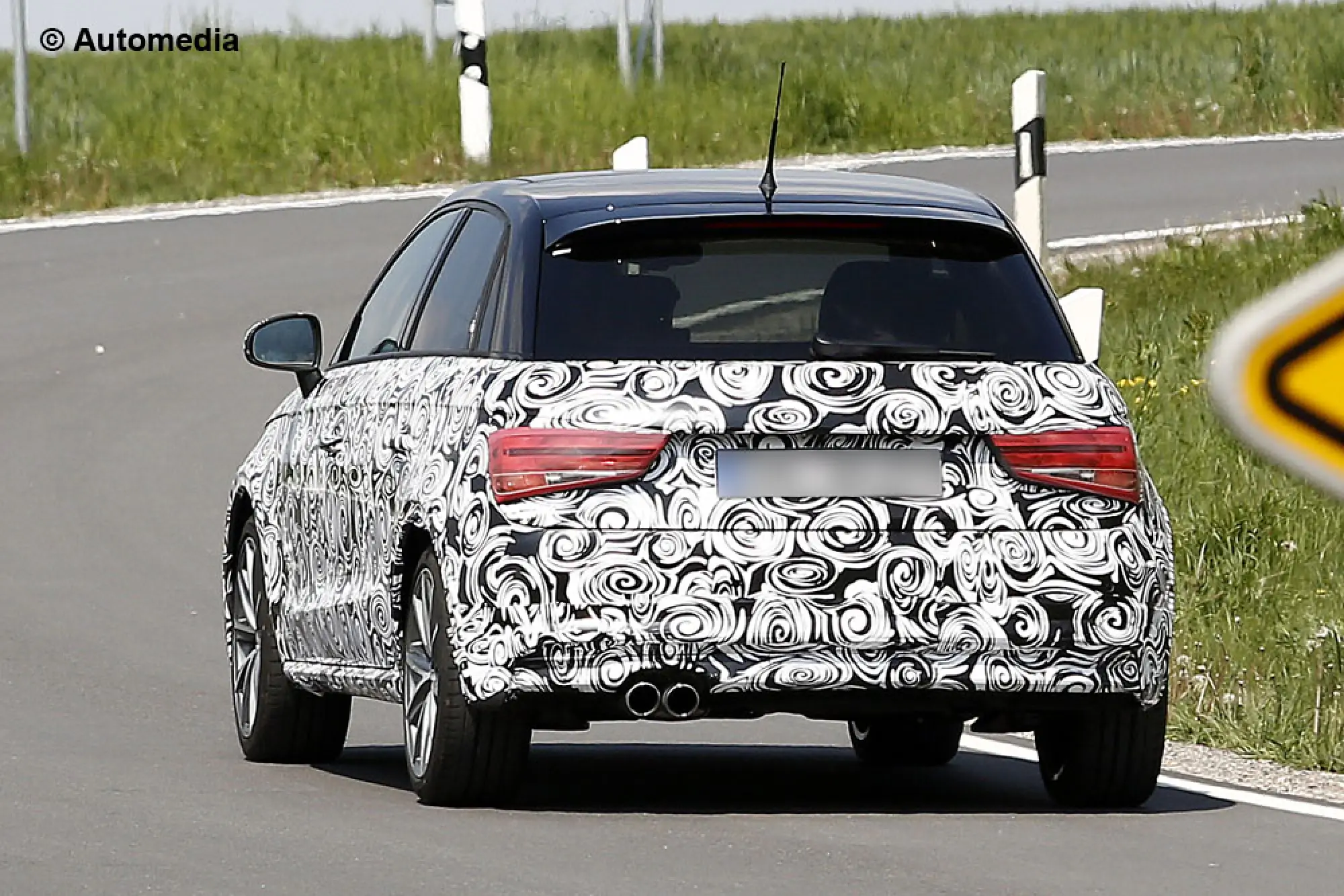 Audi A1 e A1 Sportback - Foto spia 08-05-2014 - 10