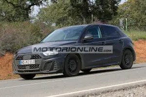Audi A1 foto spia 26-4-2018 - 16