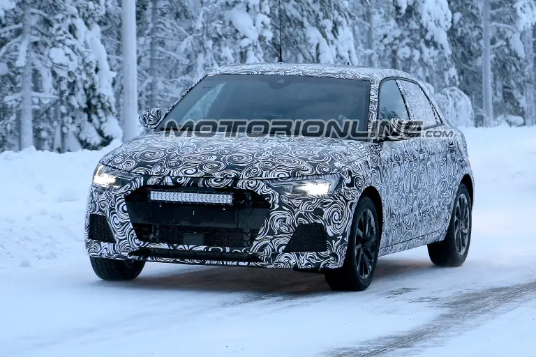 Audi A1 MY 2019 foto spia 12 gennaio 2018 - 2