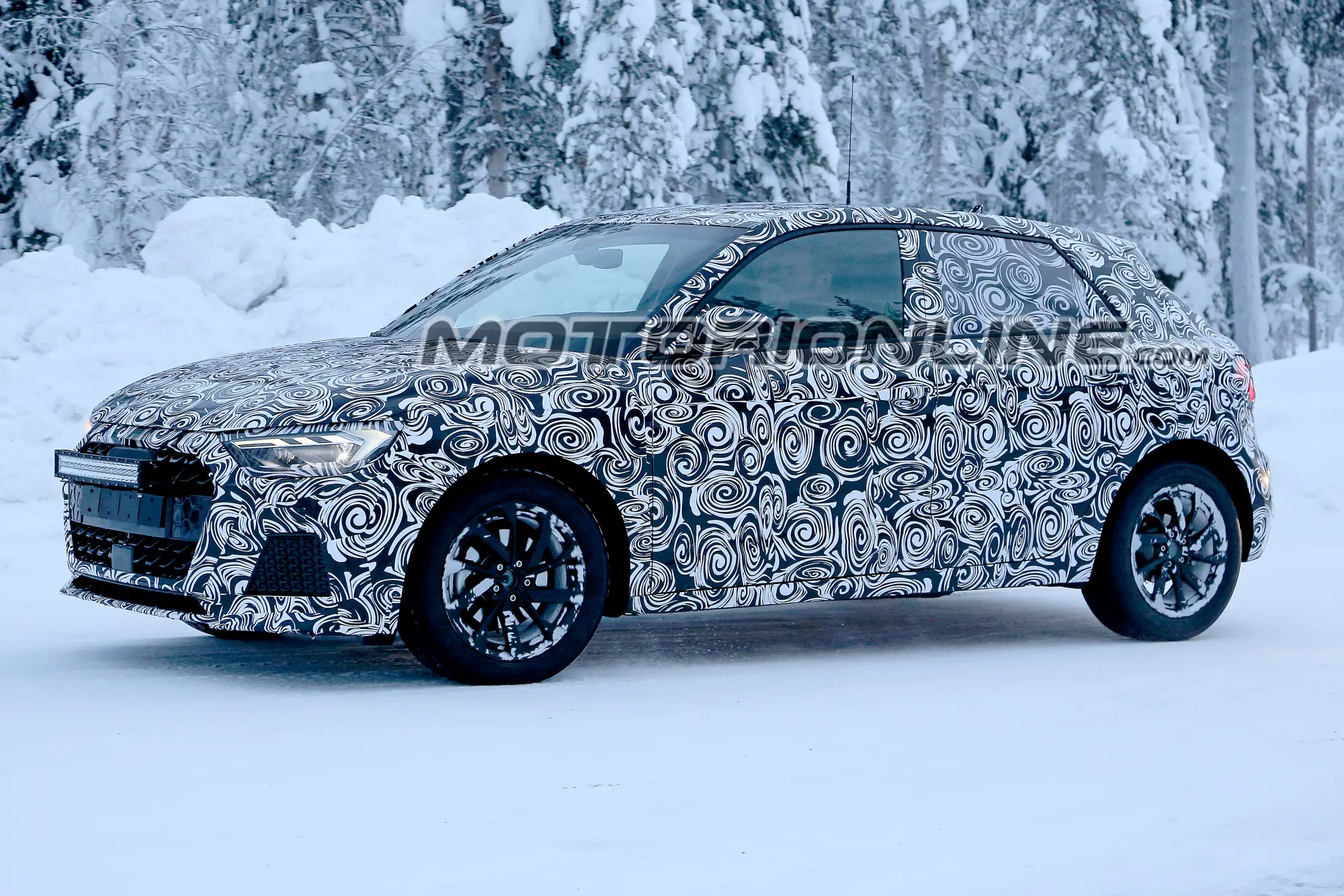 Audi A1 MY 2019 foto spia 12 gennaio 2018 - 4