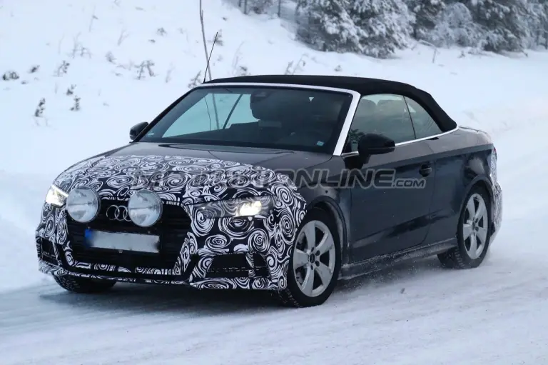 Audi A3 Cabrio Facelift - Foto spia 23-12-2015 - 1