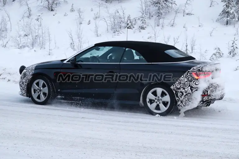 Audi A3 Cabrio Facelift - Foto spia 23-12-2015 - 6