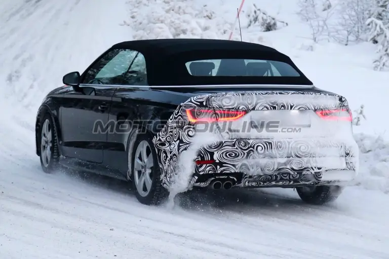 Audi A3 Cabrio Facelift - Foto spia 23-12-2015 - 9