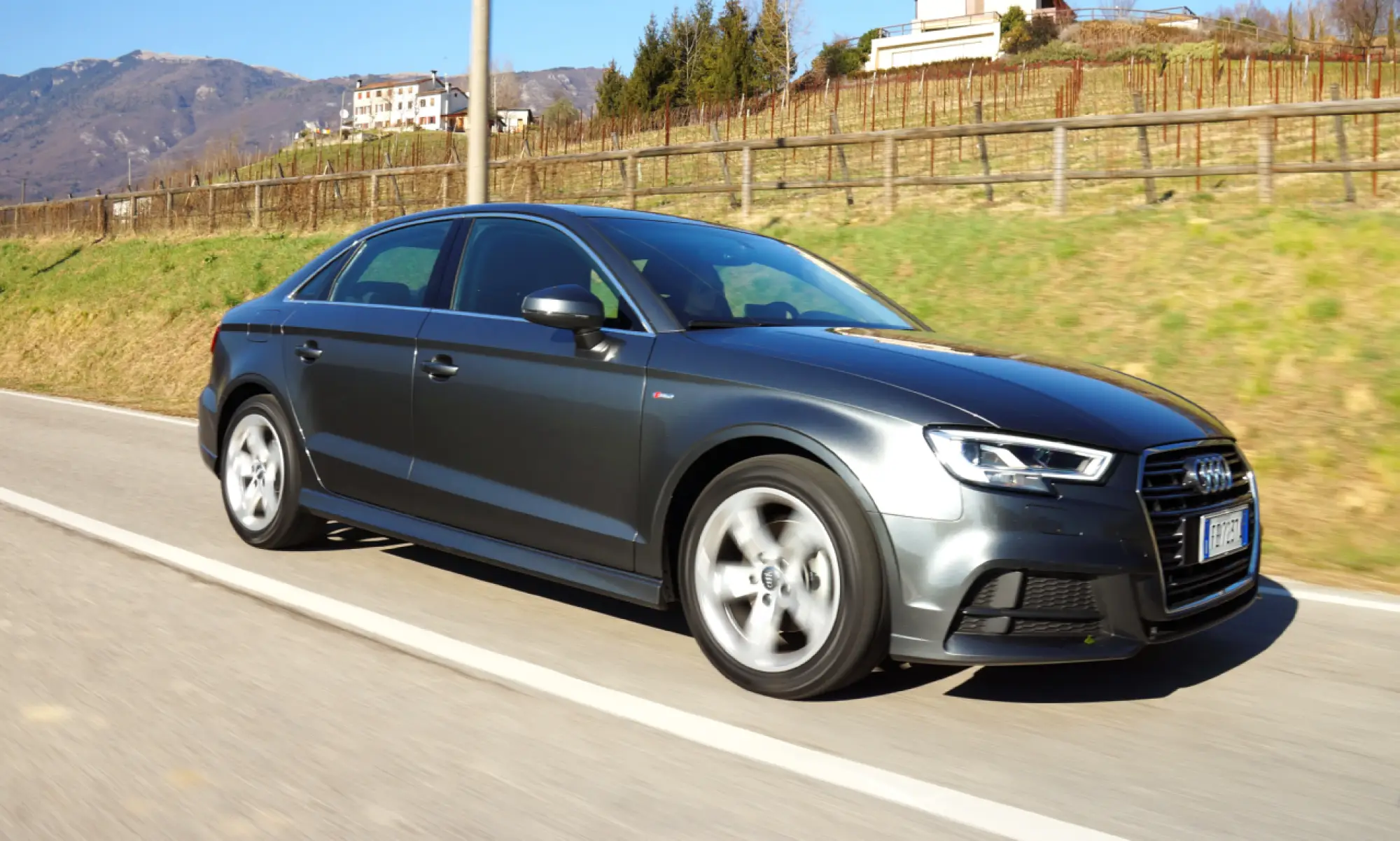 Audi A3 Sedan TDI - Prova su Strada 2017 - 8