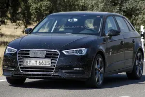 Audi A3 Sportback foto spia - 2