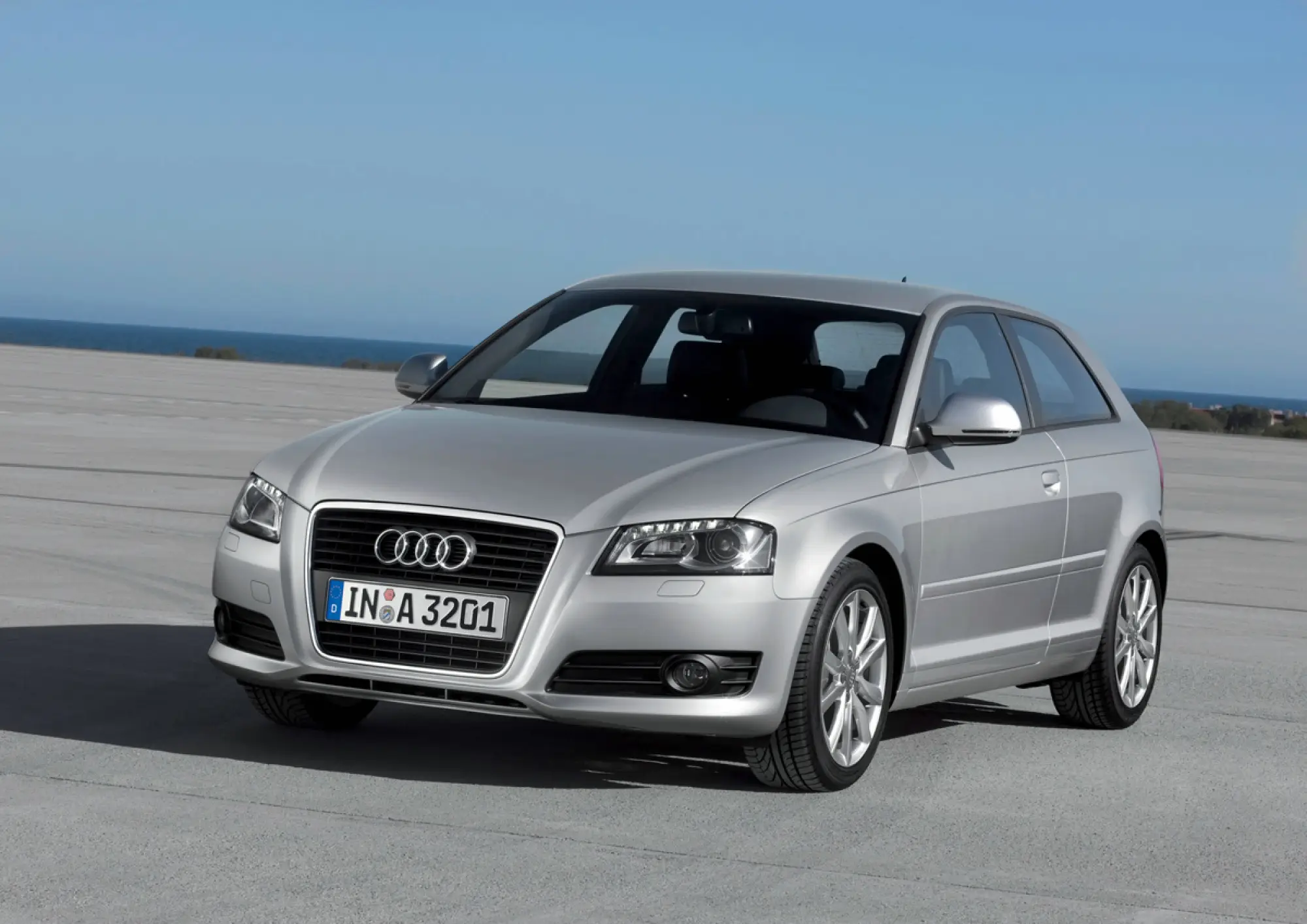 Audi A3 Young Edition - 4