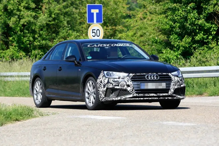 Audi A4 2019 foto spia 20-05-18 - 7