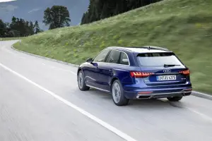 Audi A4 2021 - 17