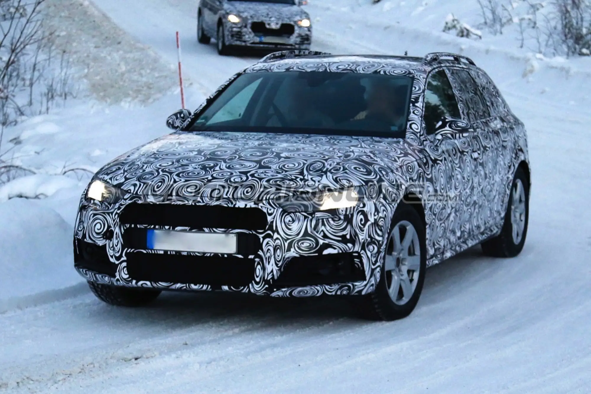 Audi A4 Allroad MY 2016 - Foto spia 14-12-2015 - 3