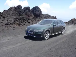 Audi A4 allroad quattro 2016