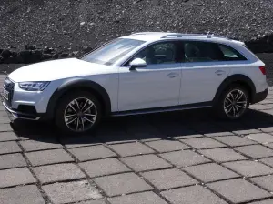 Audi A4 allroad quattro 2016