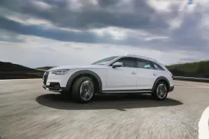 Audi A4 allroad quattro 2016