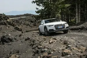 Audi A4 allroad quattro 2016