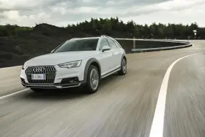 Audi A4 allroad quattro 2016