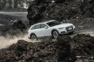 Audi A4 allroad quattro 2016