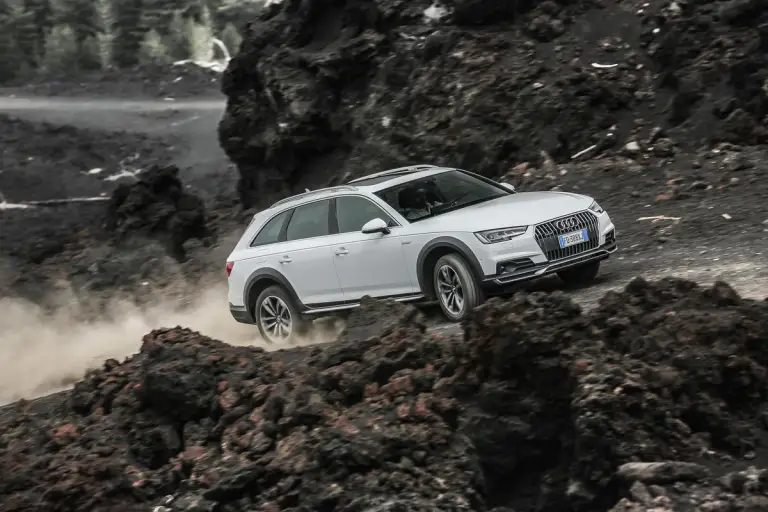 Audi A4 allroad quattro 2016 - 64