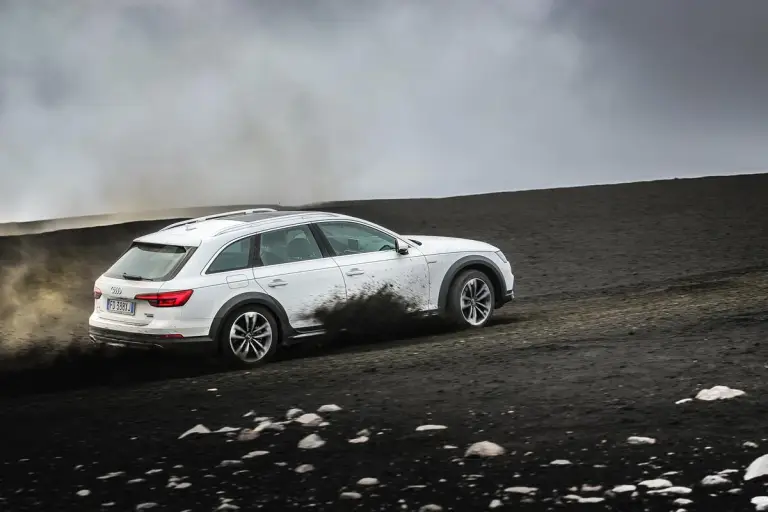 Audi A4 allroad quattro 2016 - 74