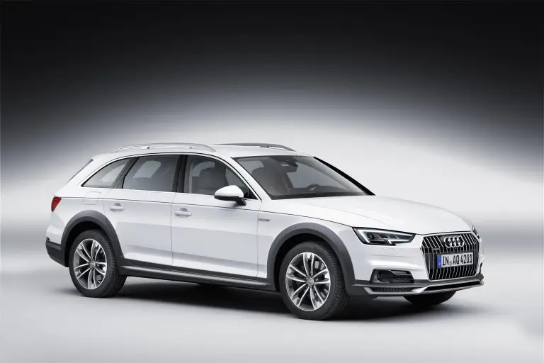 Audi A4 Allroad Quattro MY 2017 - 11