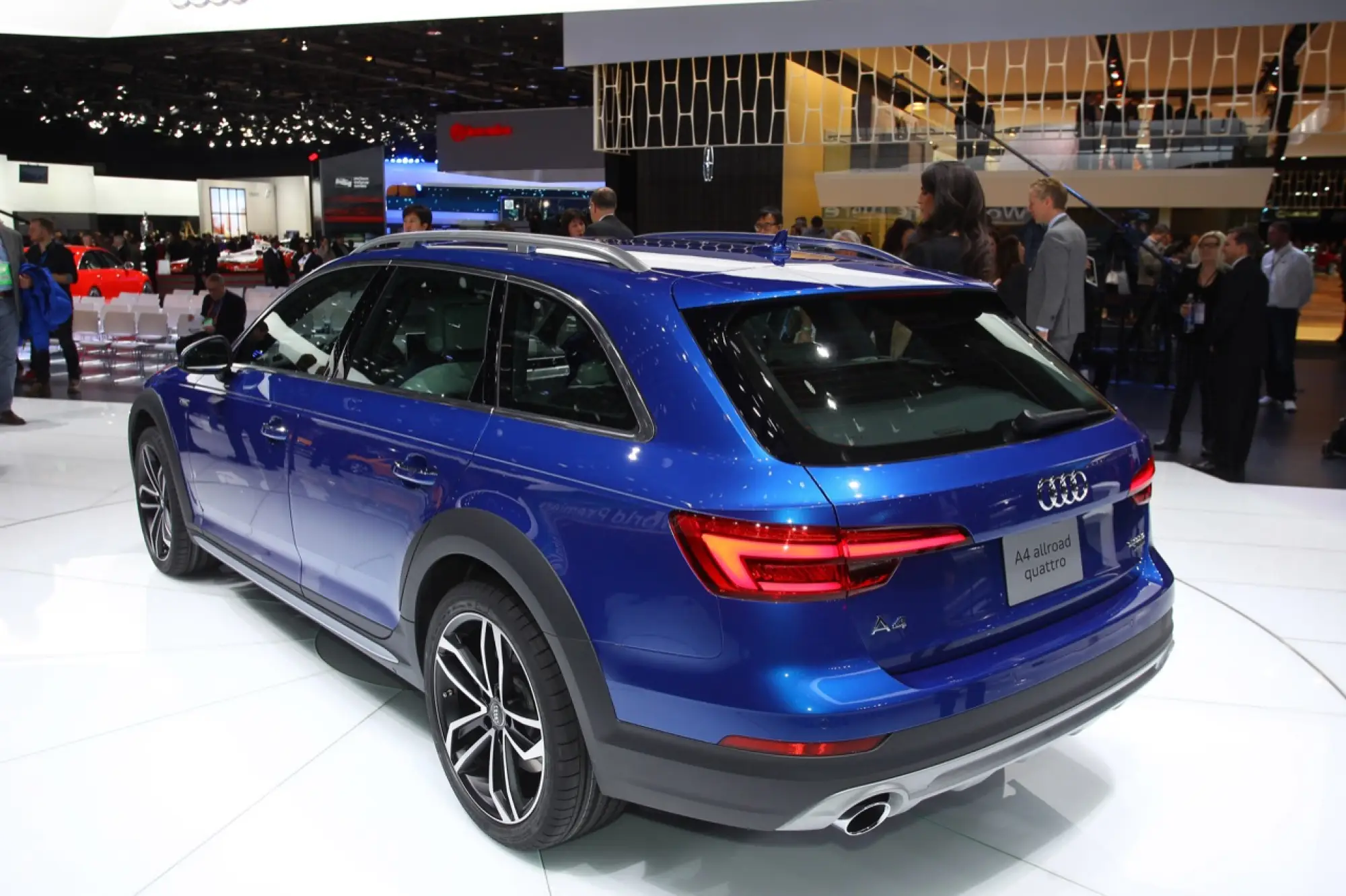 Audi A4 Allroad Quattro - Salone di Detroit 2016 - 6