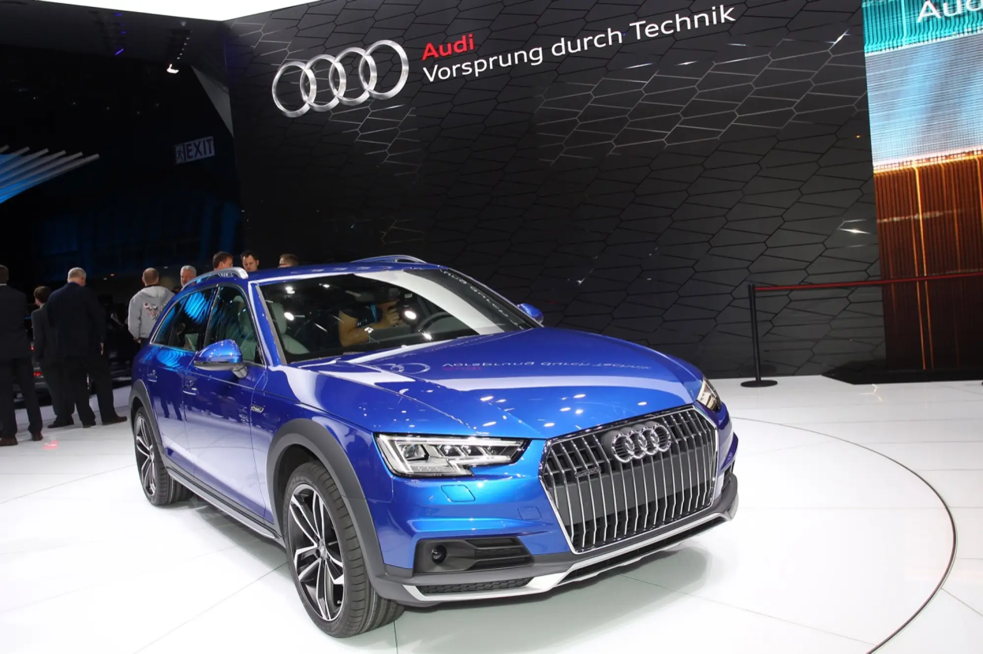 Audi A4 Allroad Quattro - Salone di Detroit 2016 - 8