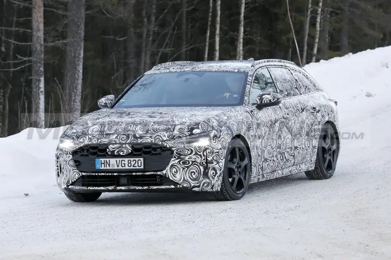 Audi A4 Avant 2023 - Foto Spia 19-01-2022 - 11