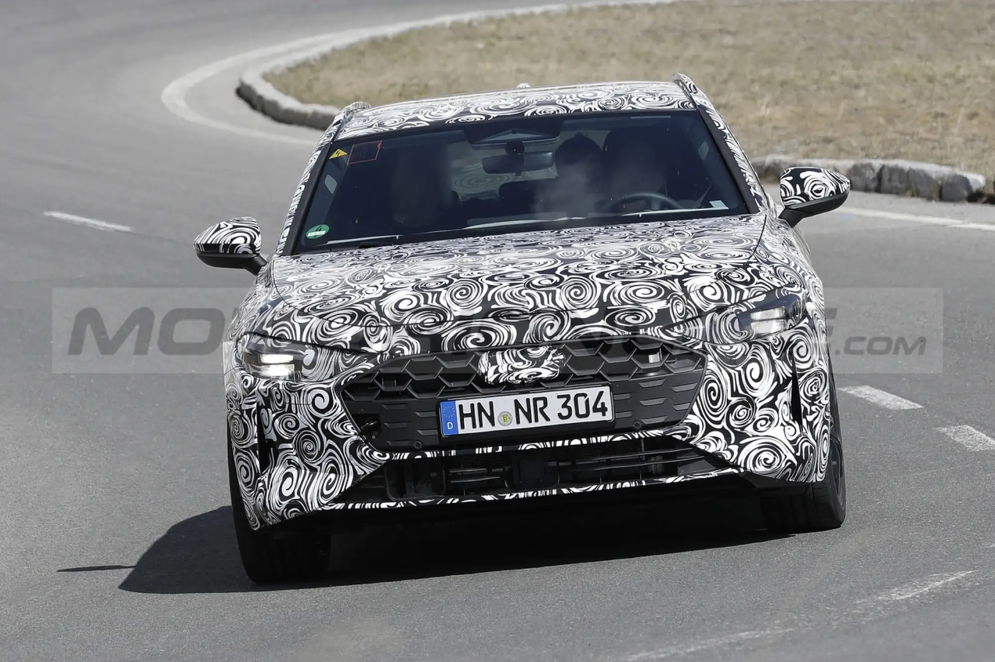 Audi A4 Avant 2023 - Foto Spia 25-05-2022 - 7