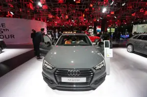 Audi A4 Avant g-tron - Salone di Francoforte 2017