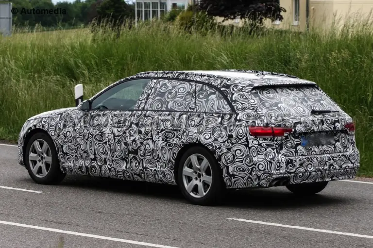 Audi A4 Avant MY 2017 - Foto spia 08-06-2015 - 7