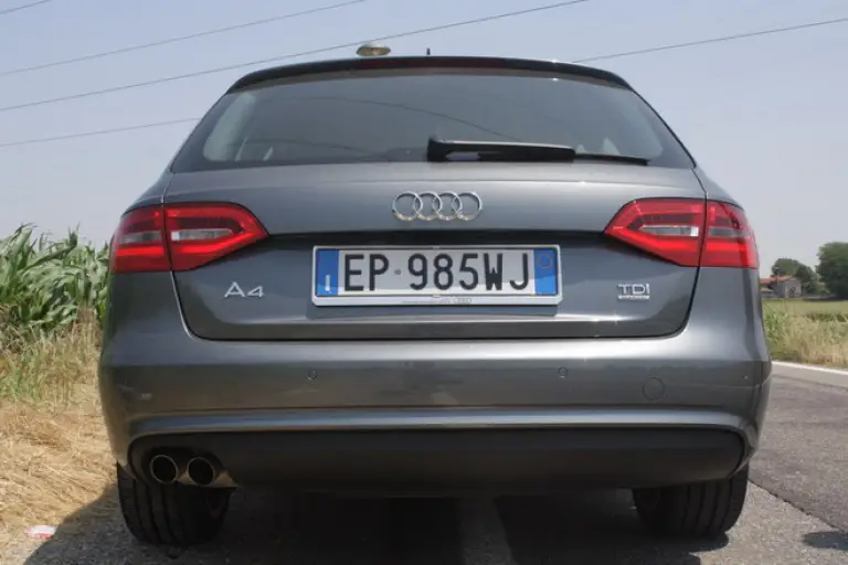 Audi A4 Avant Quattro: prova su strada - 13
