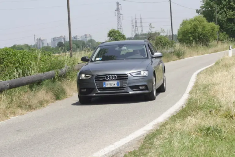 Audi A4 Avant Quattro: prova su strada - 25