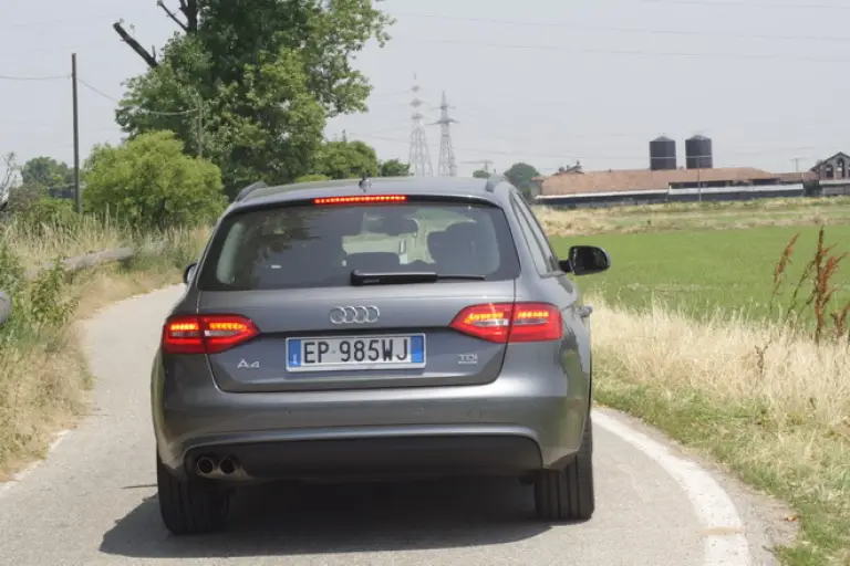 Audi A4 Avant Quattro: prova su strada - 33