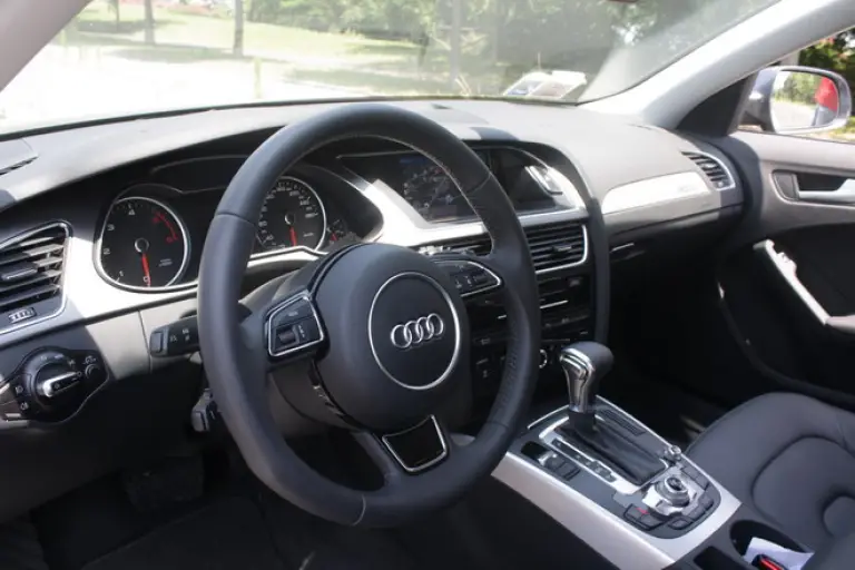 Audi A4 Avant Quattro: prova su strada - 51