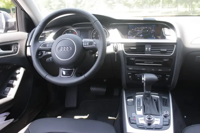 Audi A4 Avant Quattro: prova su strada - 58