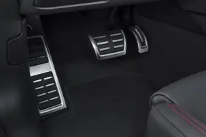 Audi A4 Avant S line Black - 17