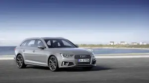 Audi A4 e A4 Avant MY 2019 - 14