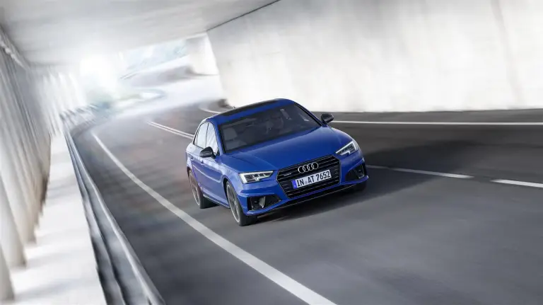 Audi A4 MY 2019  - 6