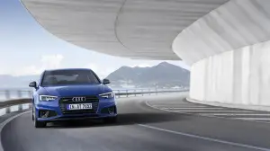Audi A4 MY 2019  - 11