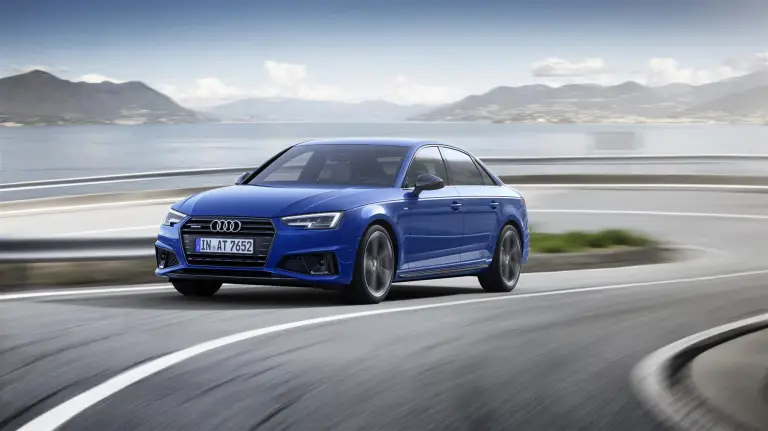 Audi A4 MY 2019  - 10