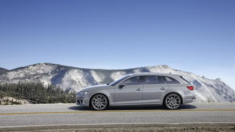 Audi A4 MY 2019  - 24