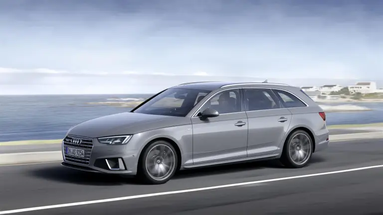 Audi A4 MY 2019  - 22