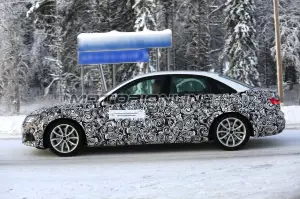 Audi A4 MY 2020 foto spia 12 dicembre 2018