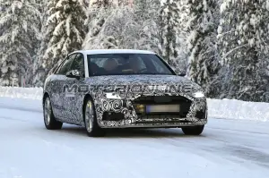 Audi A4 MY 2020 foto spia 12 dicembre 2018