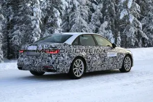 Audi A4 MY 2020 foto spia 12 dicembre 2018