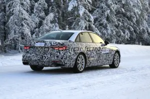 Audi A4 MY 2020 foto spia 12 dicembre 2018
