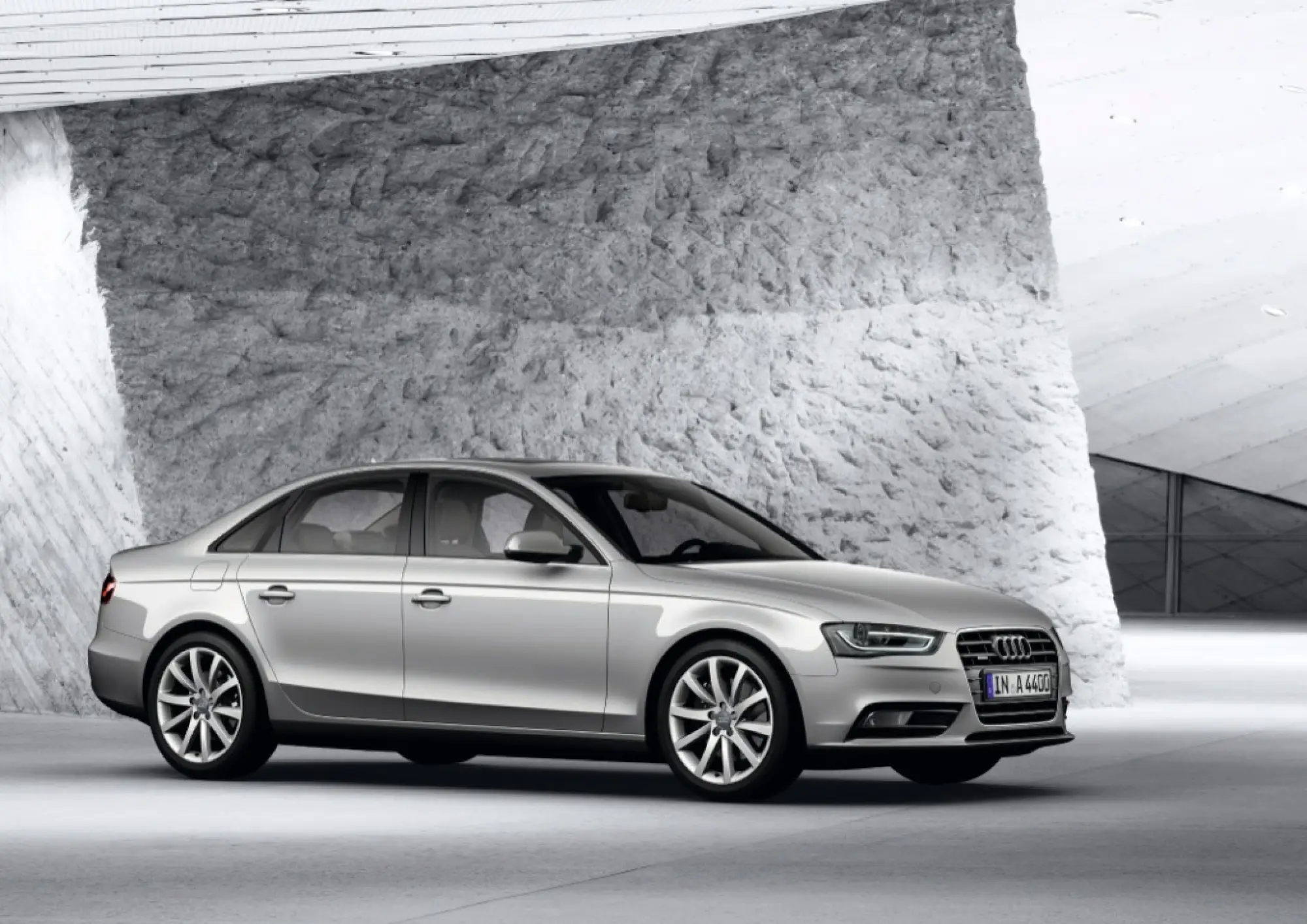 Audi A4 restyling 2011 - 6